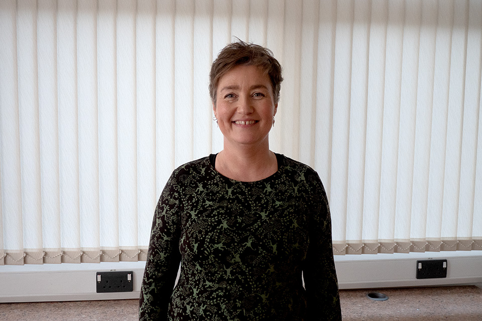 Jo Sims: Cyngor Bwrdeistref Sirol Blaenau Gwent