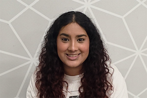 Rayya Bocus, Gwasanaeth Eiriolaeth Ieuenctid Cenedlaethol Cymru 