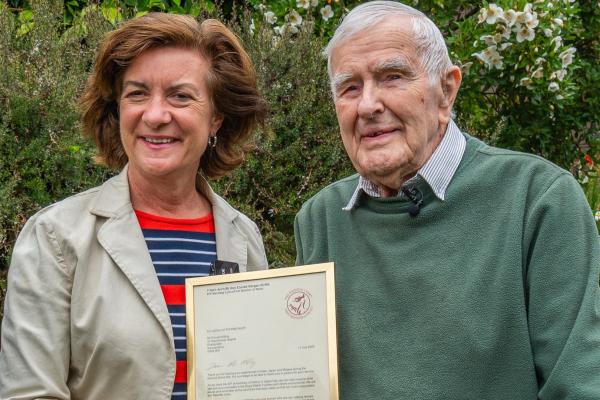 First Minister Eluned Morgan, a Mr Hilling