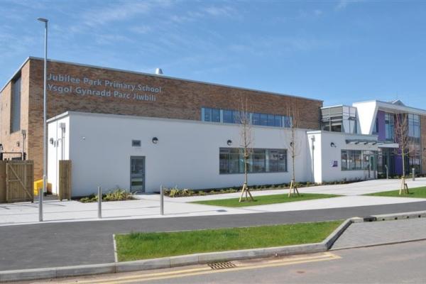 Ysgol Gynradd Parc Jiwbilî