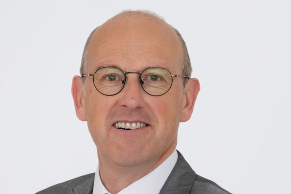 Llyr Gruffydd