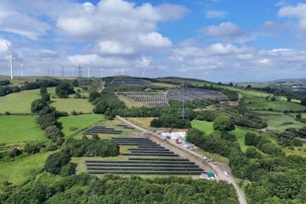 Fferm Solar Coed Elái