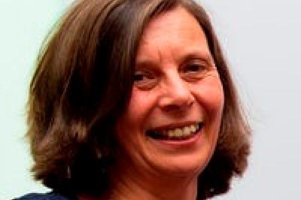 Llun o Dr Rhoda Ballinger